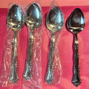 Northland stainless steel spoons. New. Set of four